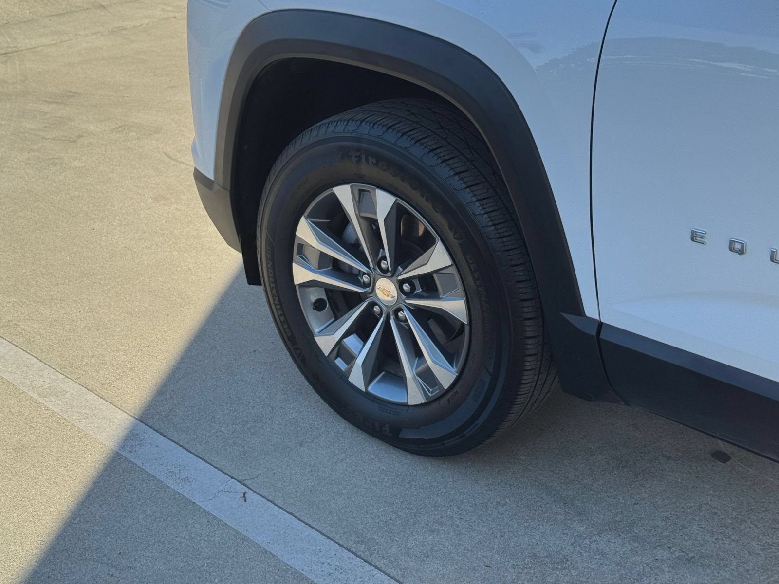 Used 2025 Chevrolet Equinox LT FWD image 30