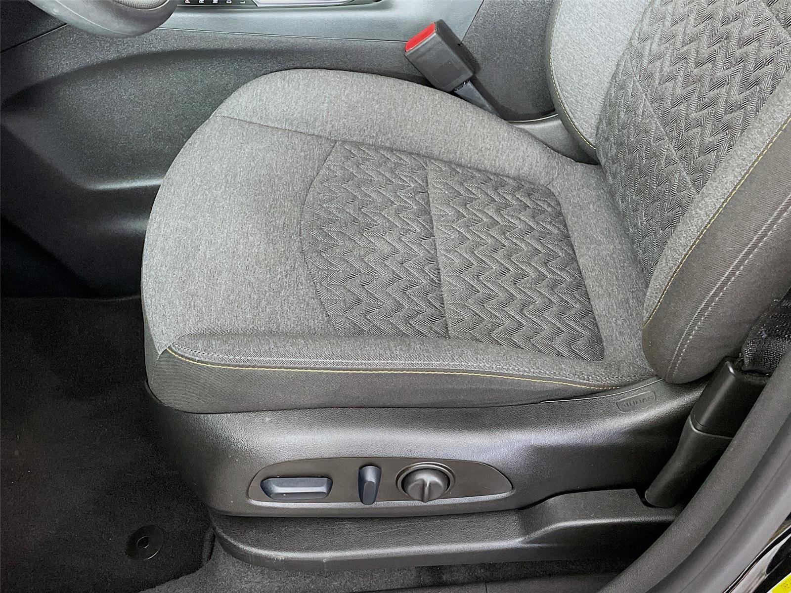 Certified 2024 Chevrolet Equinox LT image 21