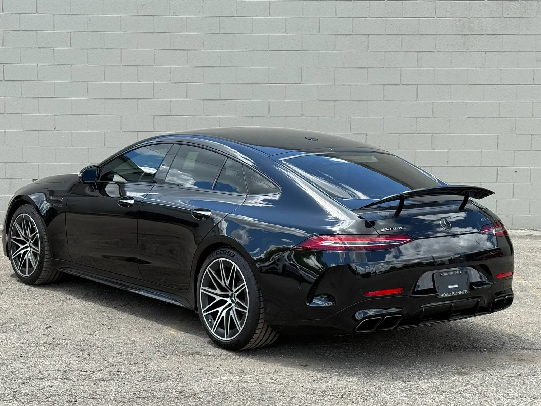 Used 2024 Mercedes-Benz AMG GT 63 image 7