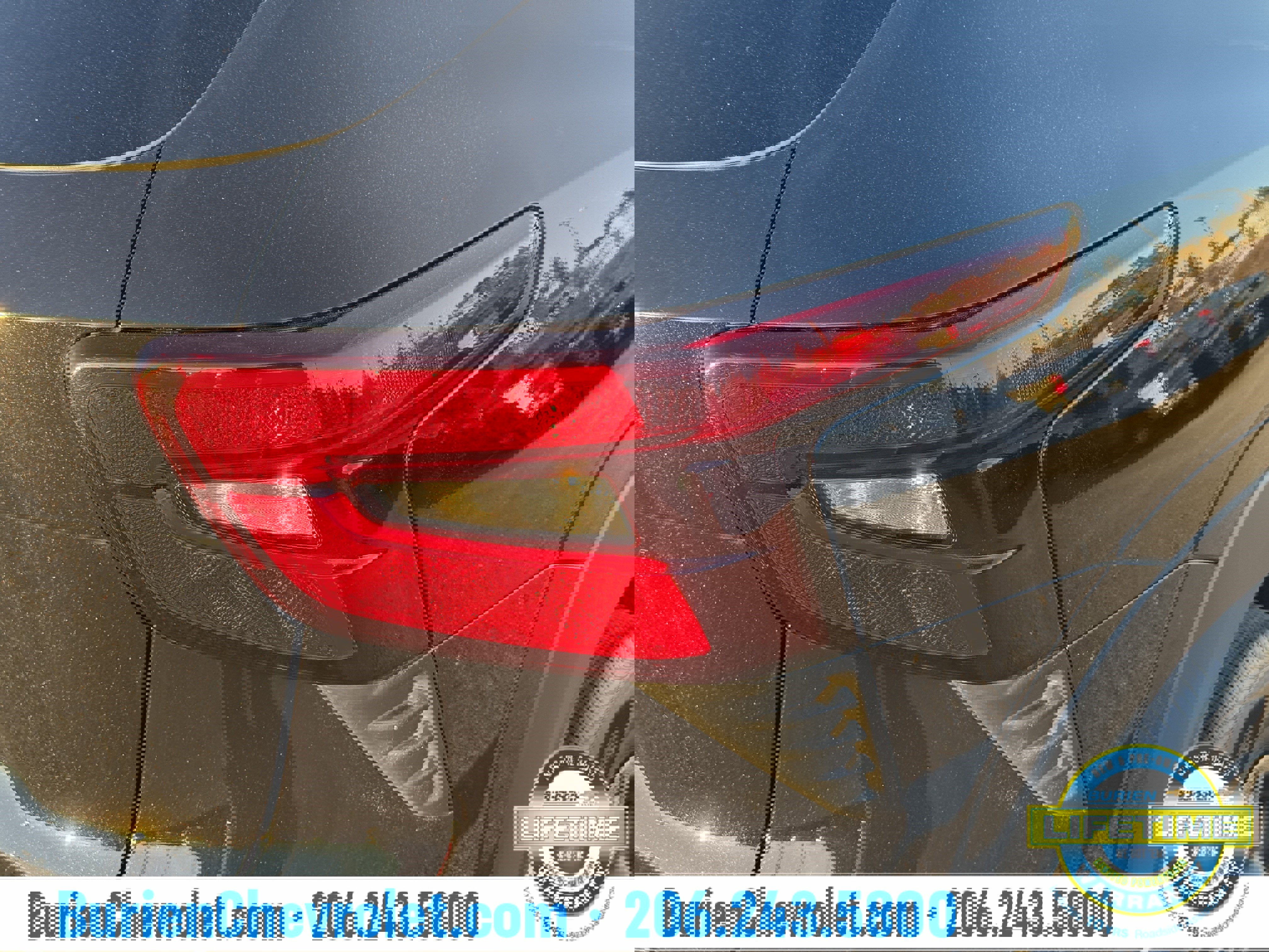 Used 2025 Chevrolet Trax LS w/ LS Convenience Package image 39