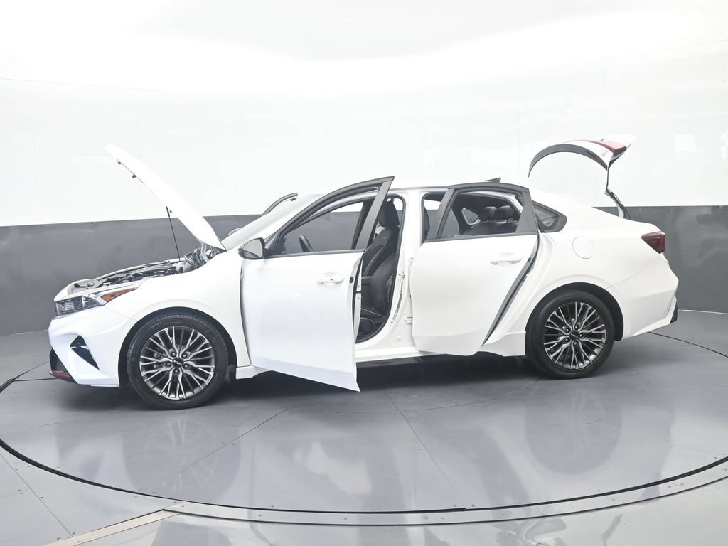 Used 2022 Kia Forte GT-Line w/ GT-Line Technology Package FWD image 67