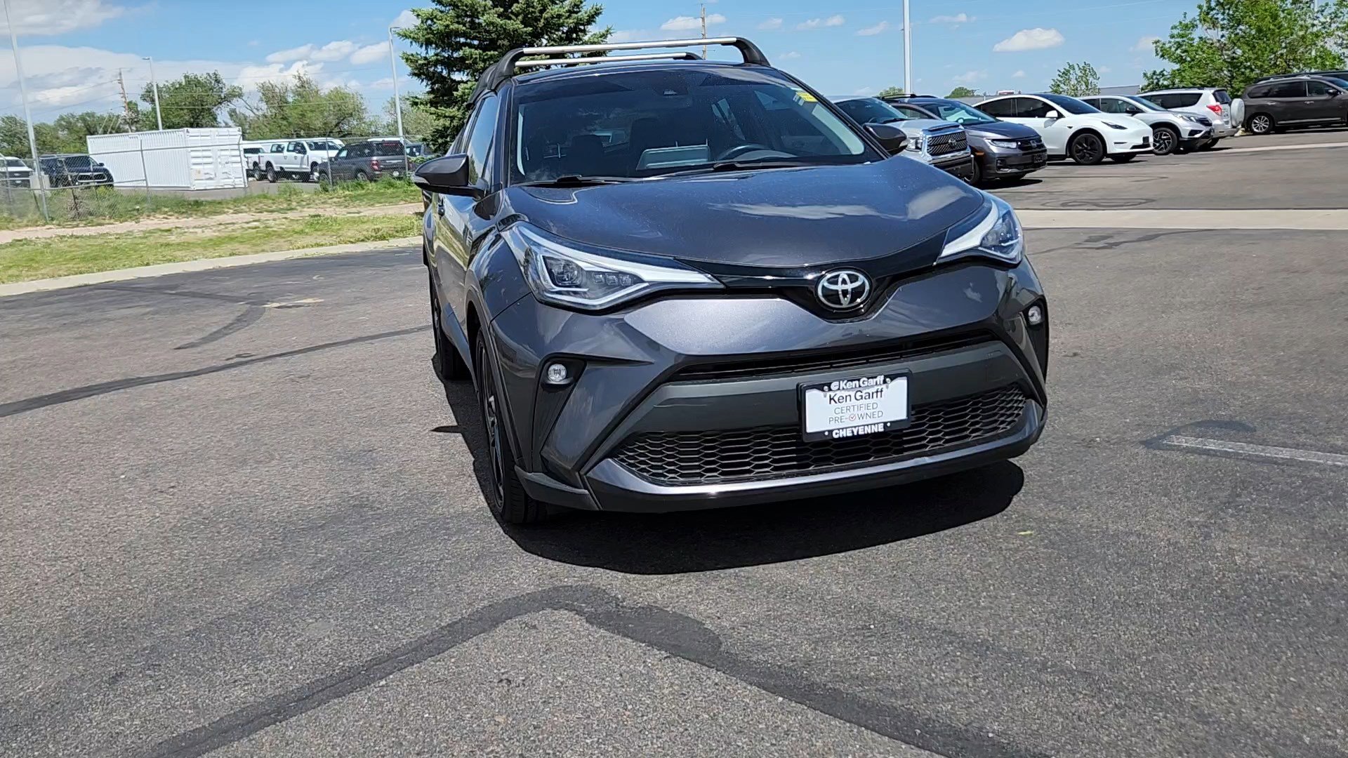 Used 2020 Toyota C-HR Limited FWD image 4