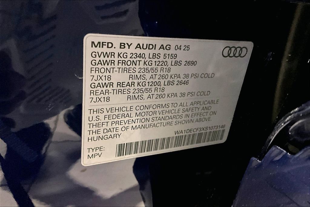 Certified 2025 Audi Q3 2.0T Premium w/ Convenience Package image 19