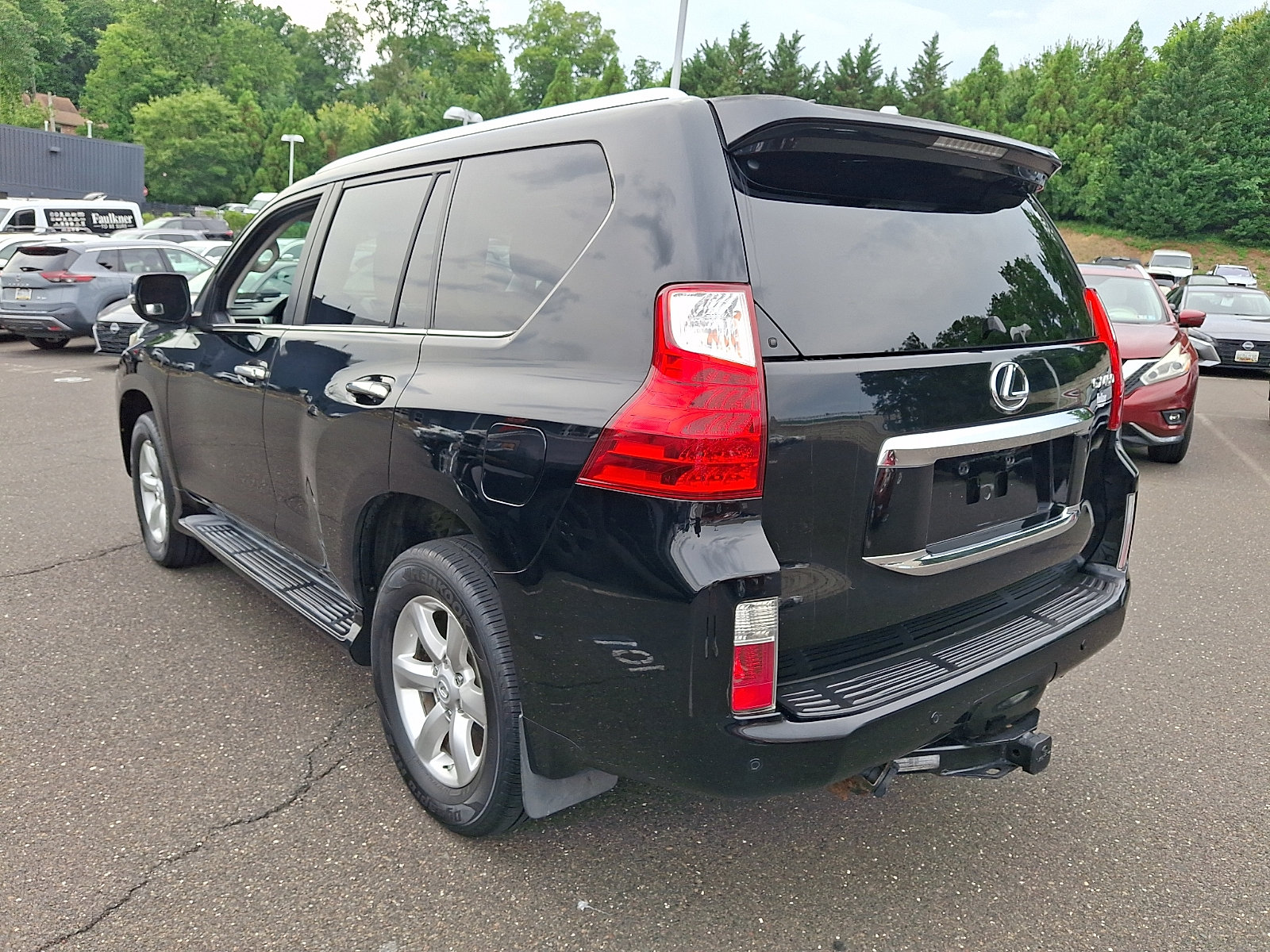 Used 2011 Lexus GX 460 w/ Comfort Plus Pkg AWD/4WD image 4