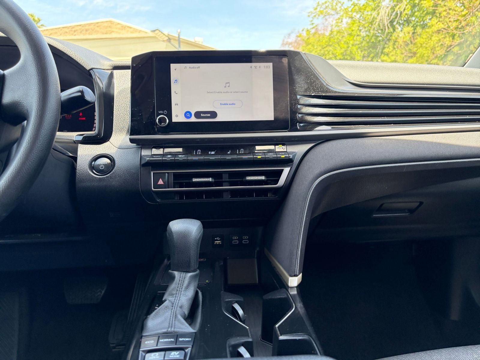 Used 2025 Toyota Camry LE FWD image 17