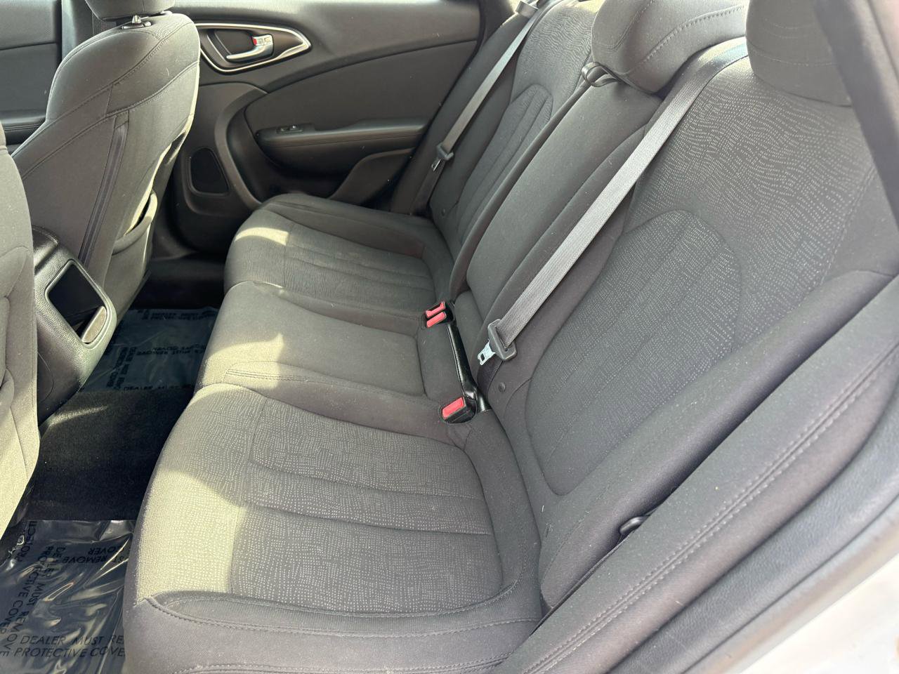 Used 2016 Chrysler 200 Limited w/ Convenience Group image 9