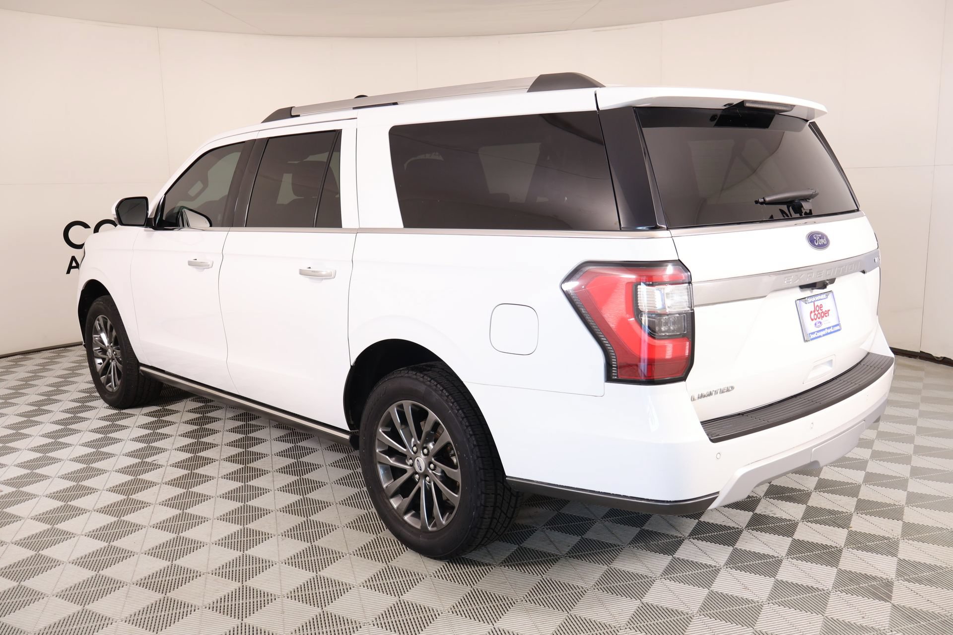 Used 2021 Ford Expedition Max Limited AWD/4WD image 24