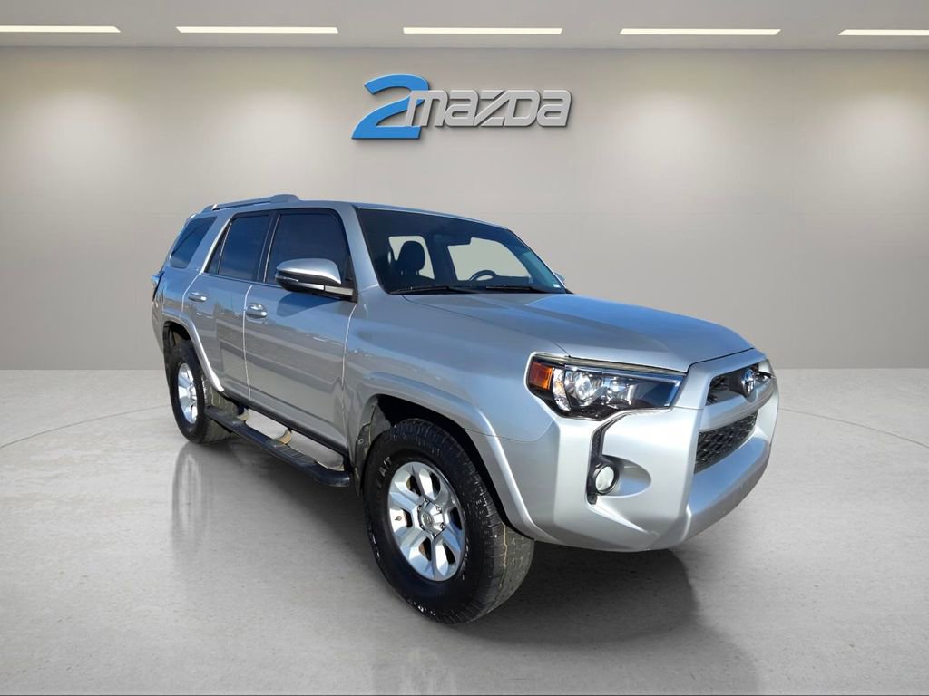 Used 2016 Toyota 4Runner SR5 Premium image 7