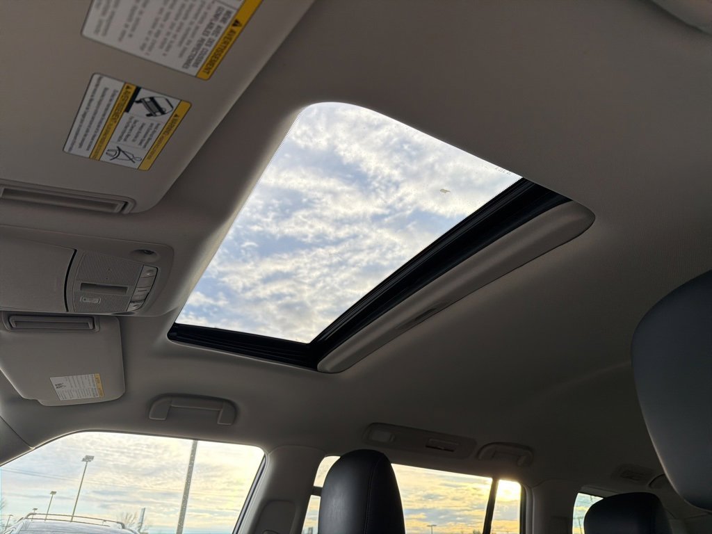 Used 2022 INFINITI QX80 Luxe w/ Cargo Package image 12