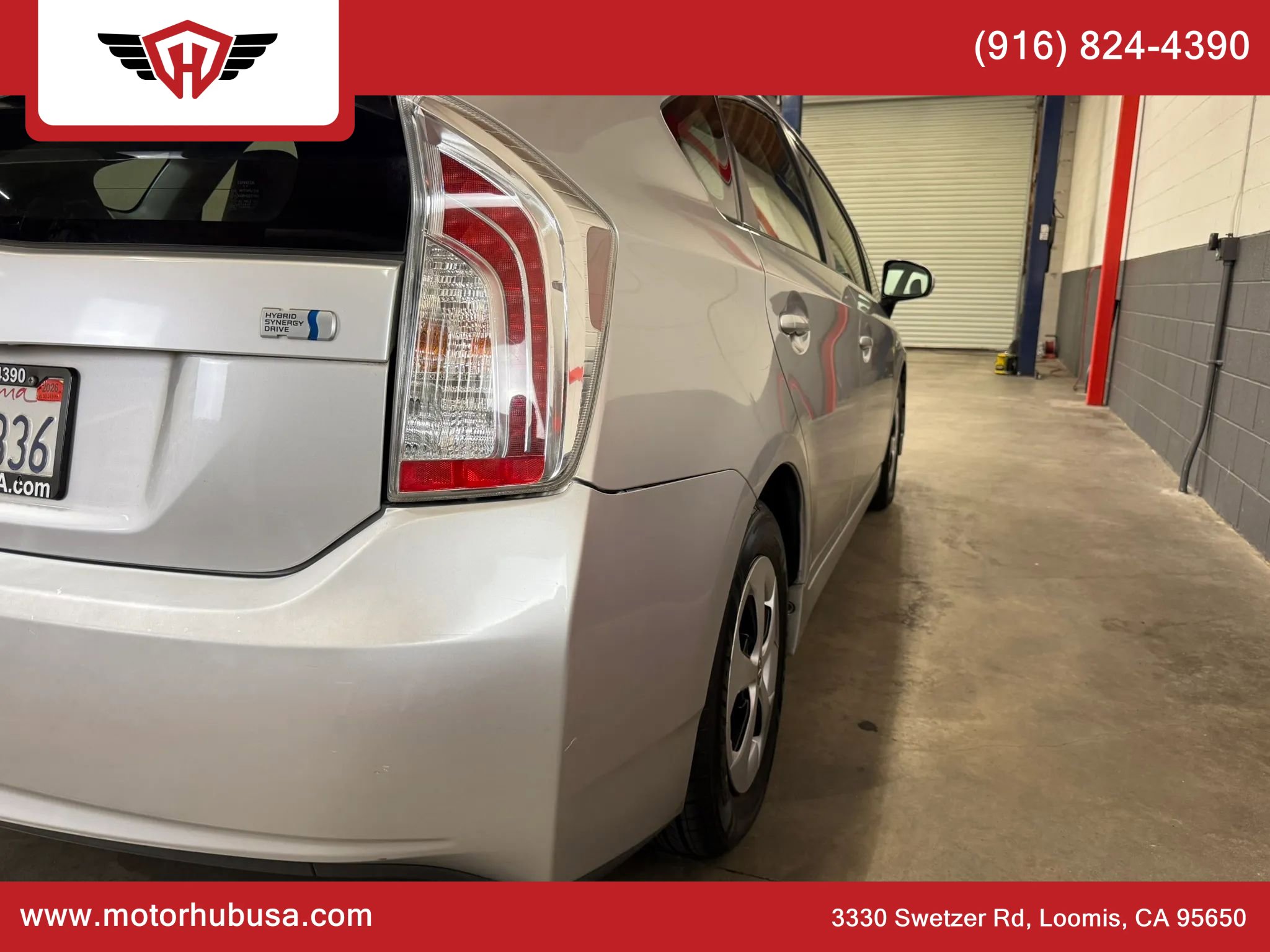 Used 2013 Toyota Prius Four w/ Deluxe Solar Roof Pkg FWD image 16