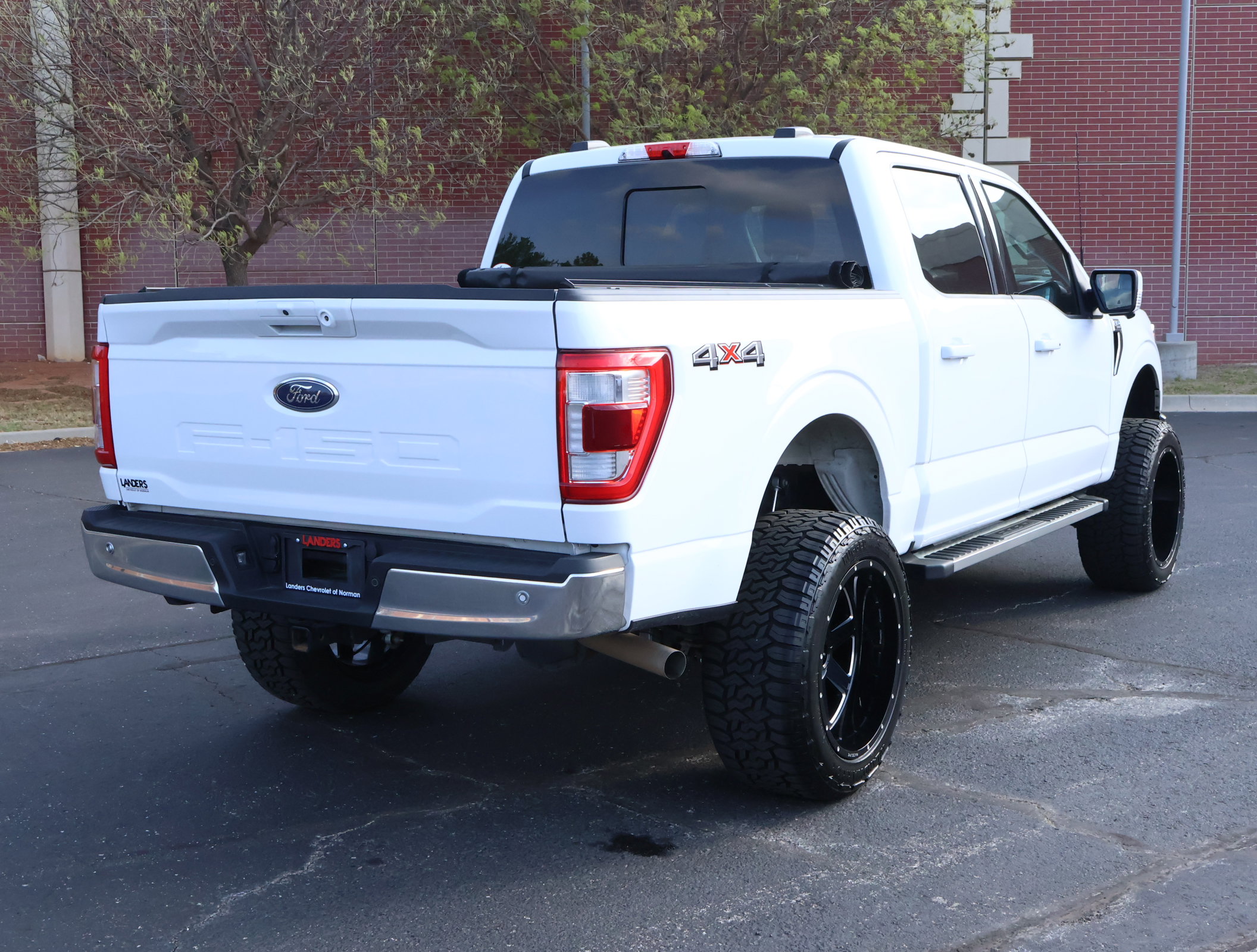 Used 2022 Ford F150 Lariat w/ Trailer Tow Package AWD/4WD image 31