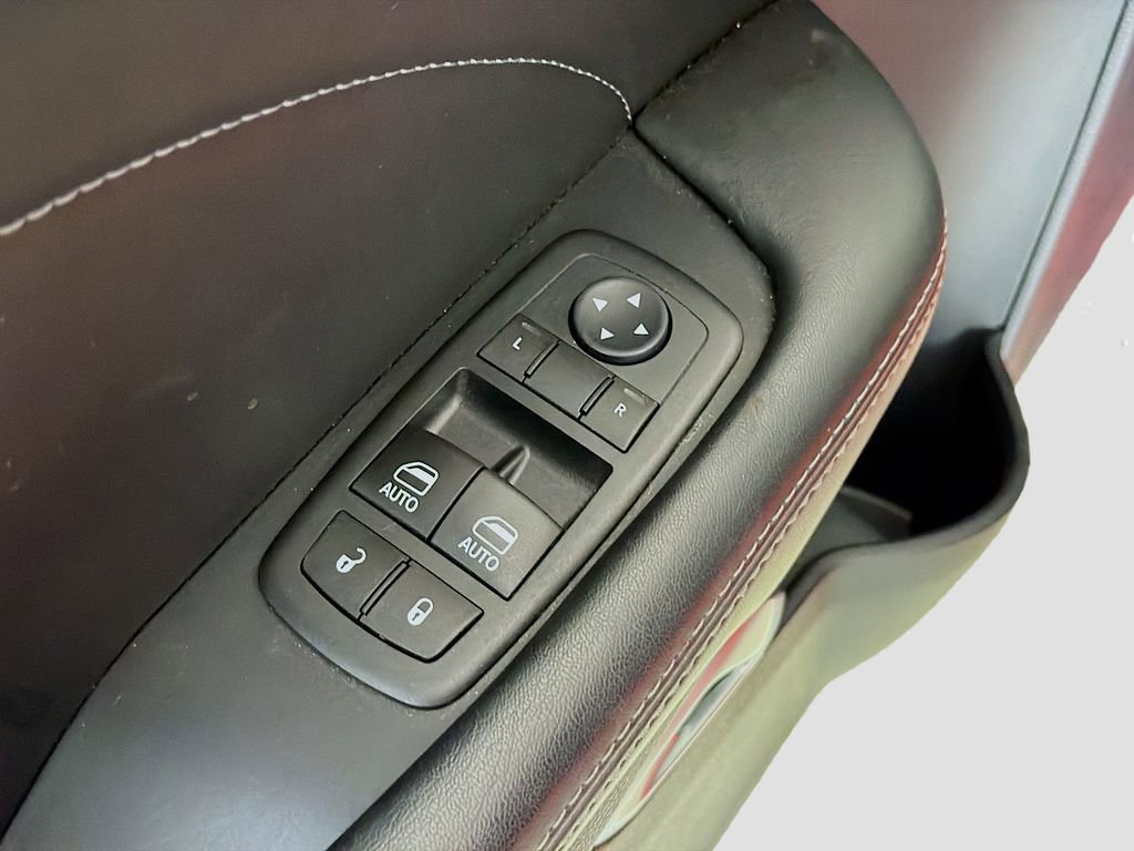 Used 2015 Dodge Challenger SXT Plus w/ Sound Group II RWD image 22