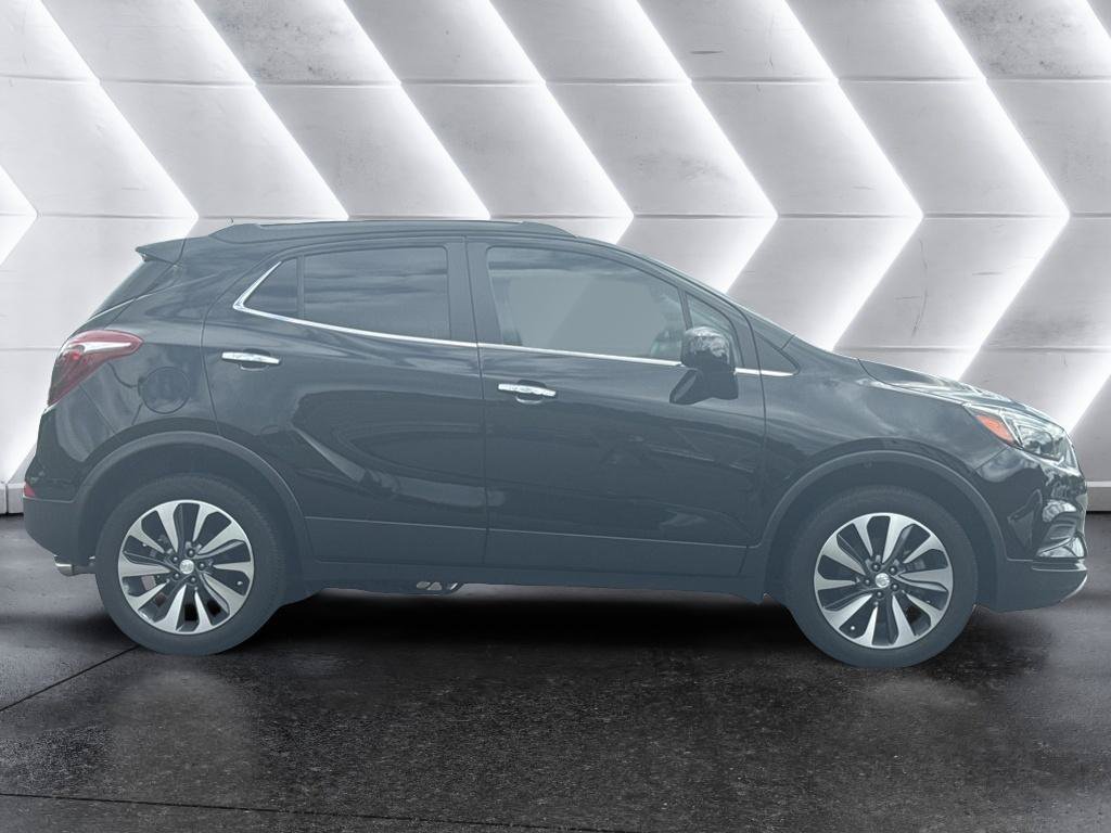 Used 2022 Buick Encore Preferred w/ Safety Package AWD/4WD image 4