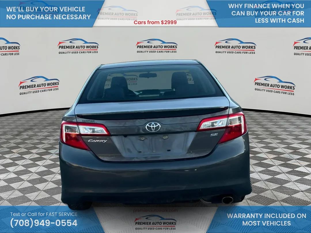 Used 2013 Toyota Camry SE image 5