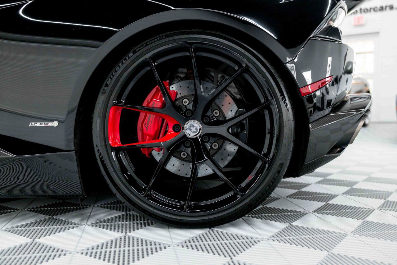 Used 2015 Lamborghini Huracan LP 610-4 image 37