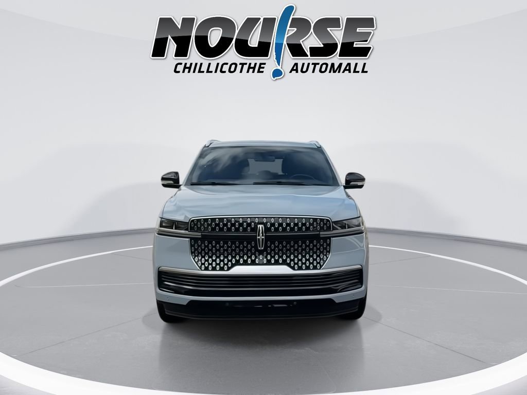 New 2026 Lincoln Navigator L Reserve image 3