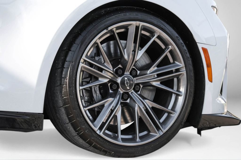 Used 2023 Chevrolet Camaro ZL1 image 48