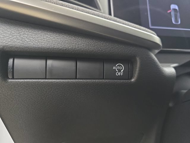 Used 2026 Nissan Kicks SV FWD image 37