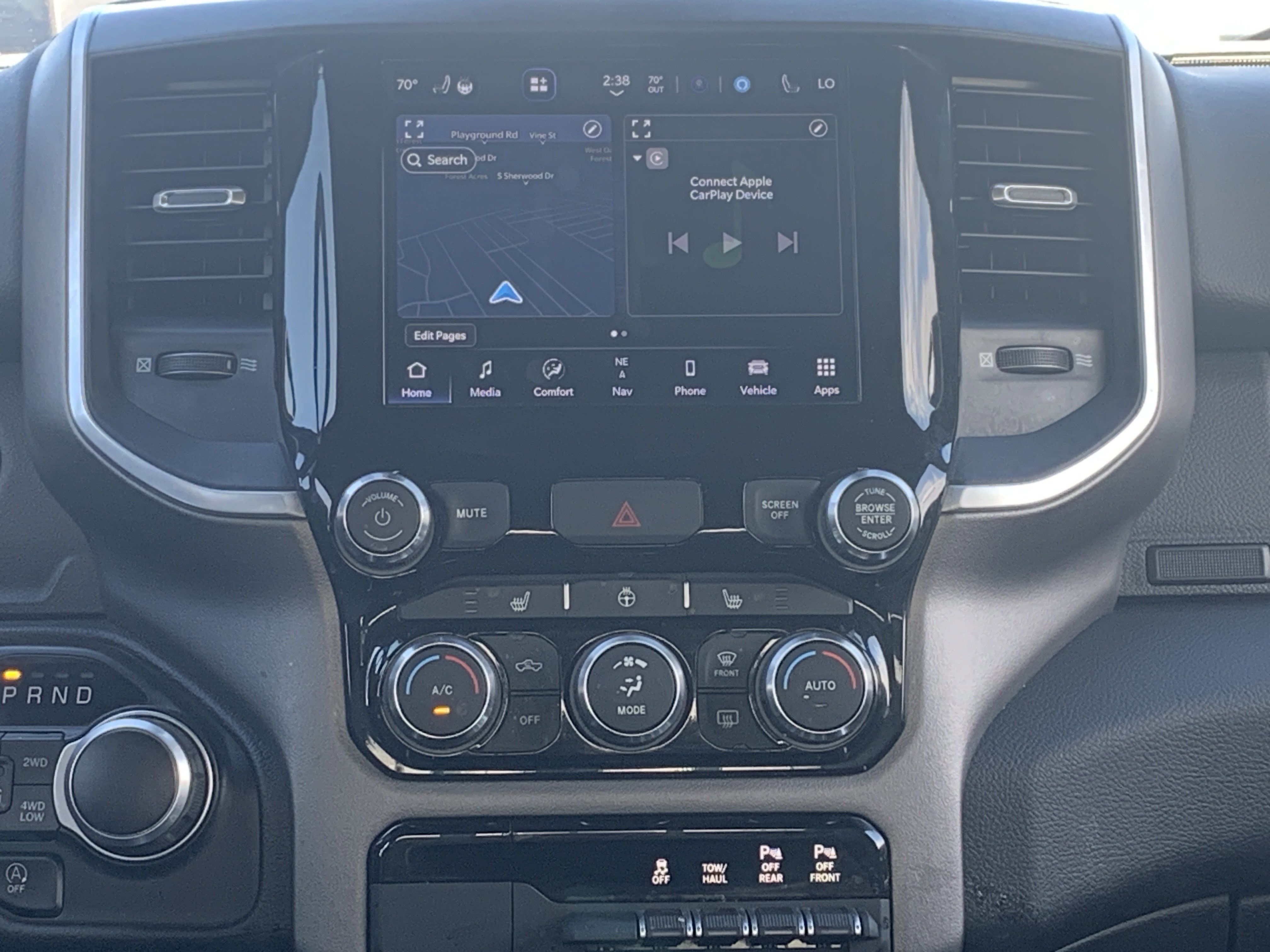 Used 2022 RAM 1500 Big Horn AWD/4WD image 38