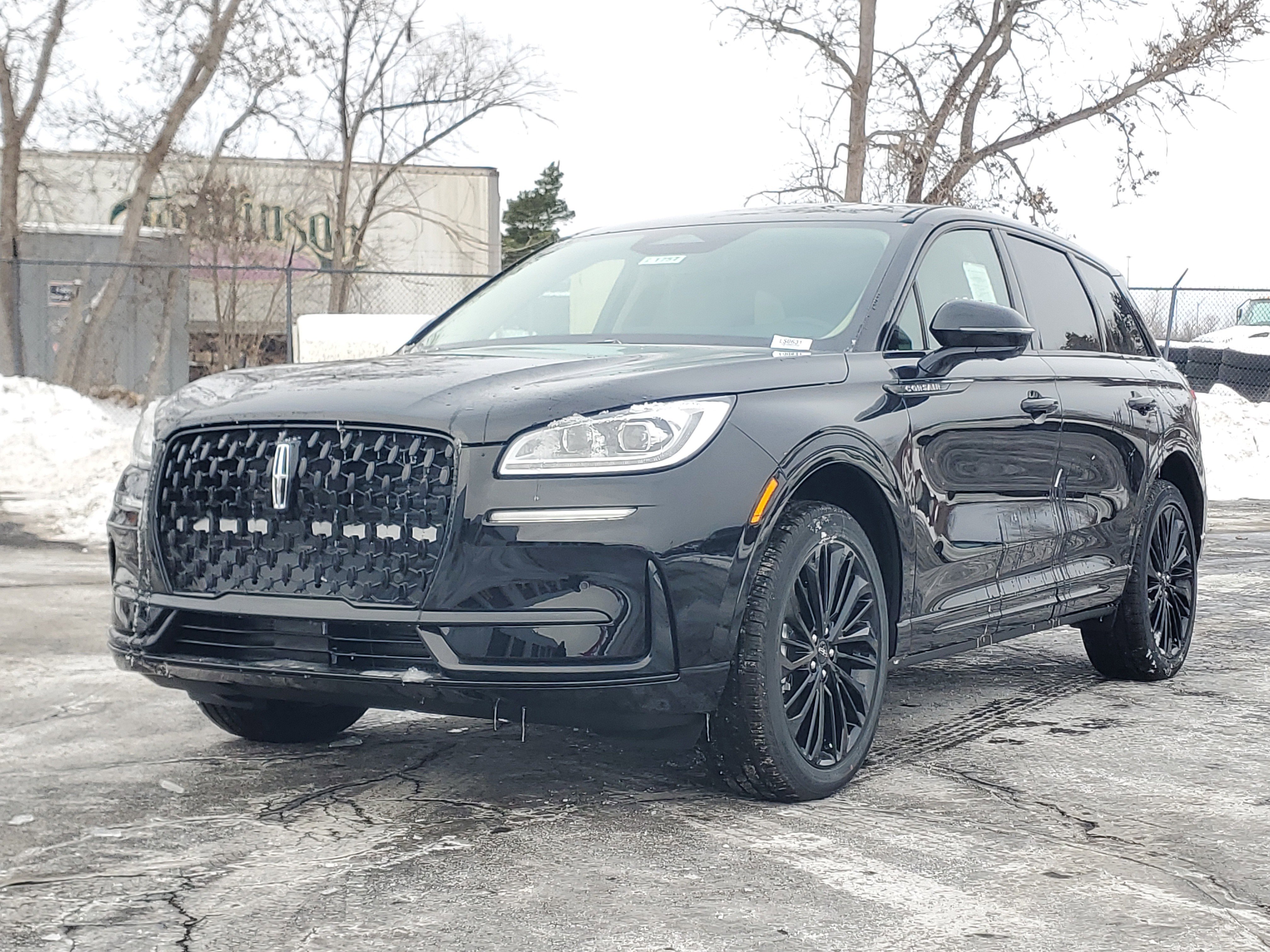 New 2025 Lincoln Corsair Reserve w/ Jet Appearance Package image 2