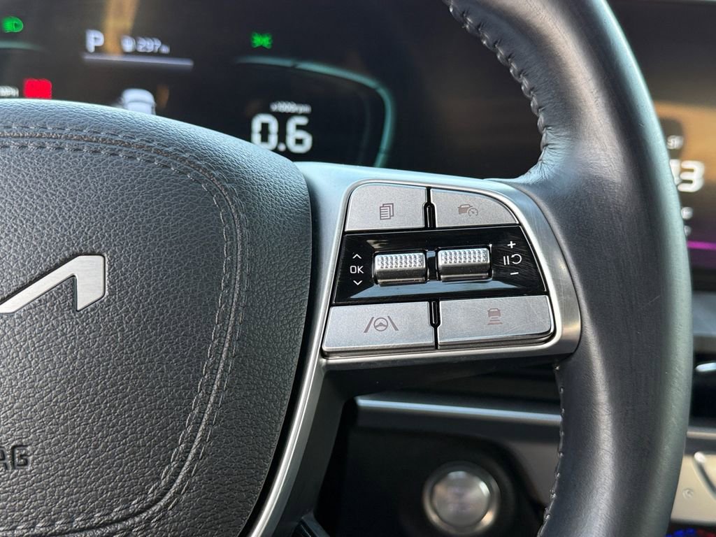 Certified 2024 Kia Telluride EX image 16