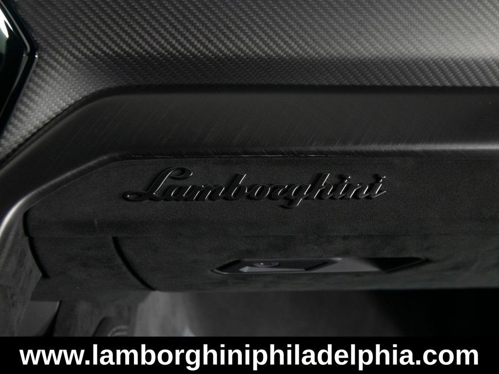Used 2023 Lamborghini Urus Performante AWD/4WD image 39