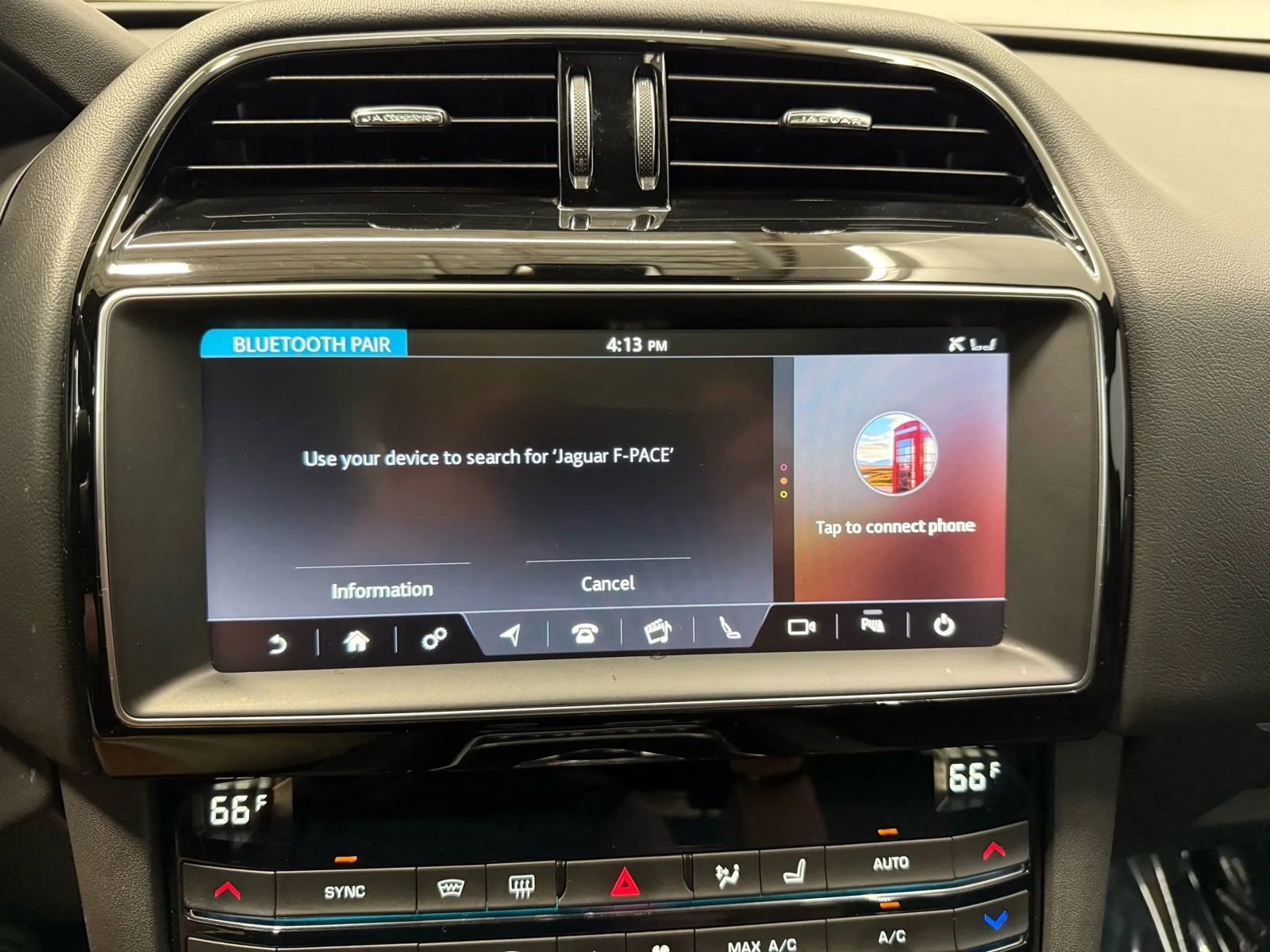 Used 2019 Jaguar F-PACE Premium image 35