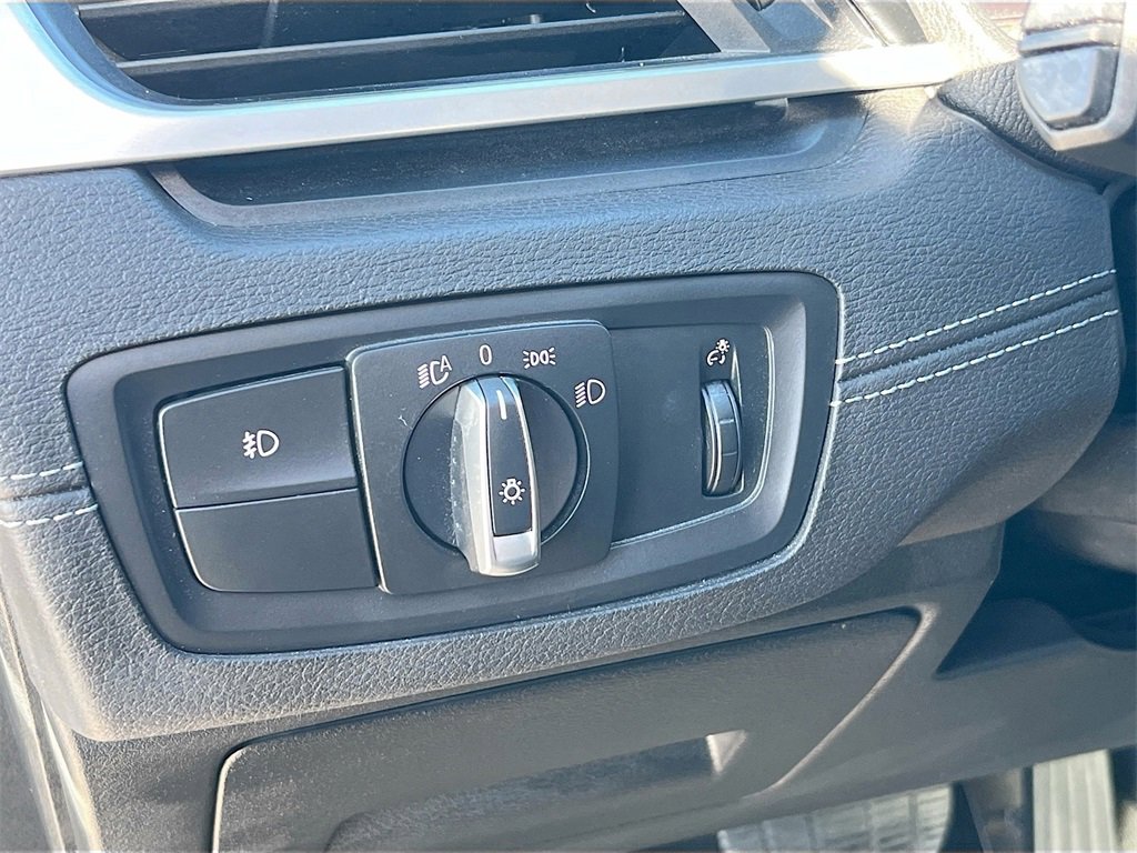 Used 2020 BMW X1 sDrive28i w/ Convenience Package image 10