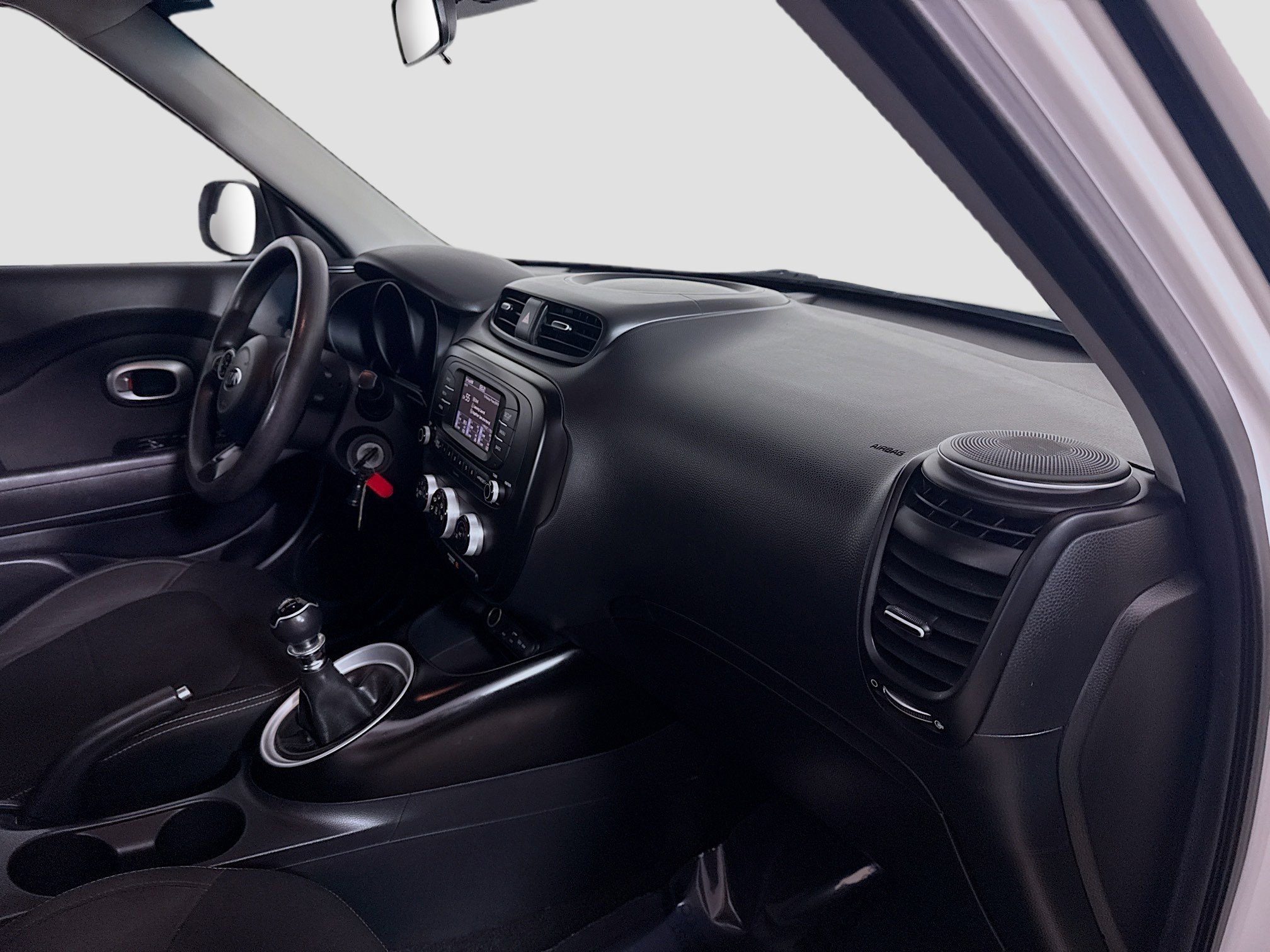 Used 2018 Kia Soul image 28
