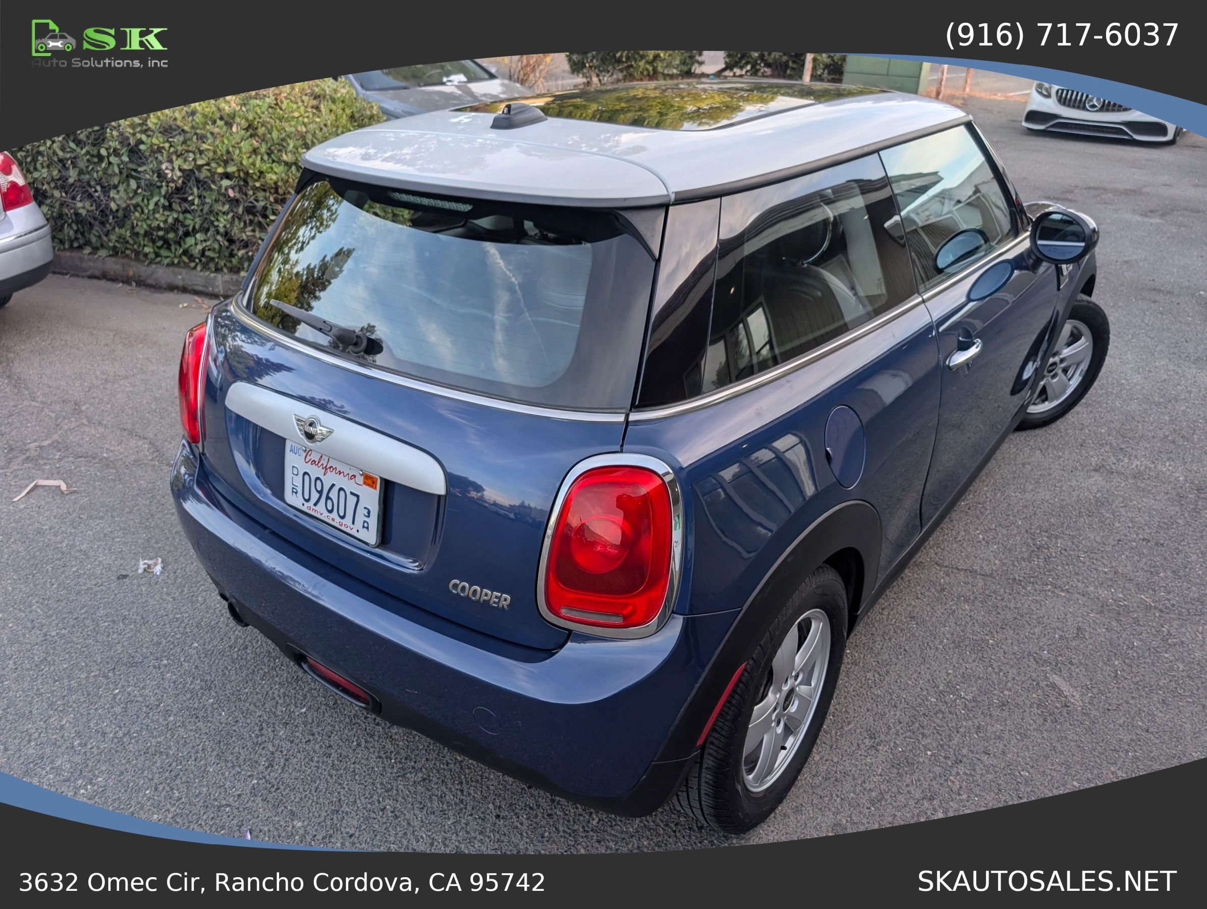 Used 2014 MINI Cooper 2-Door Hardtop FWD image 9