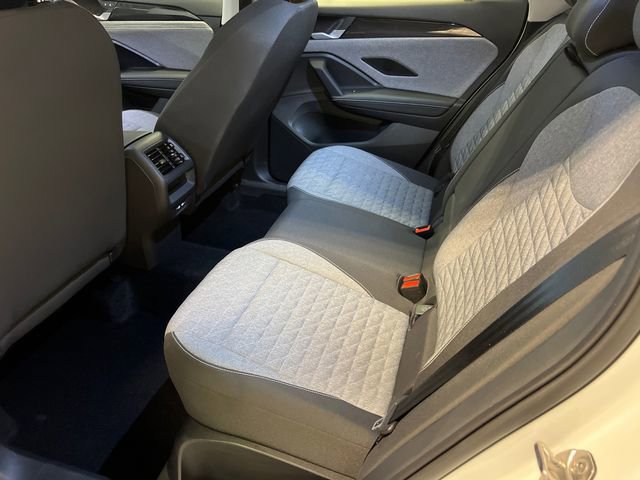 Certified 2025 Volkswagen Tiguan S FWD image 16