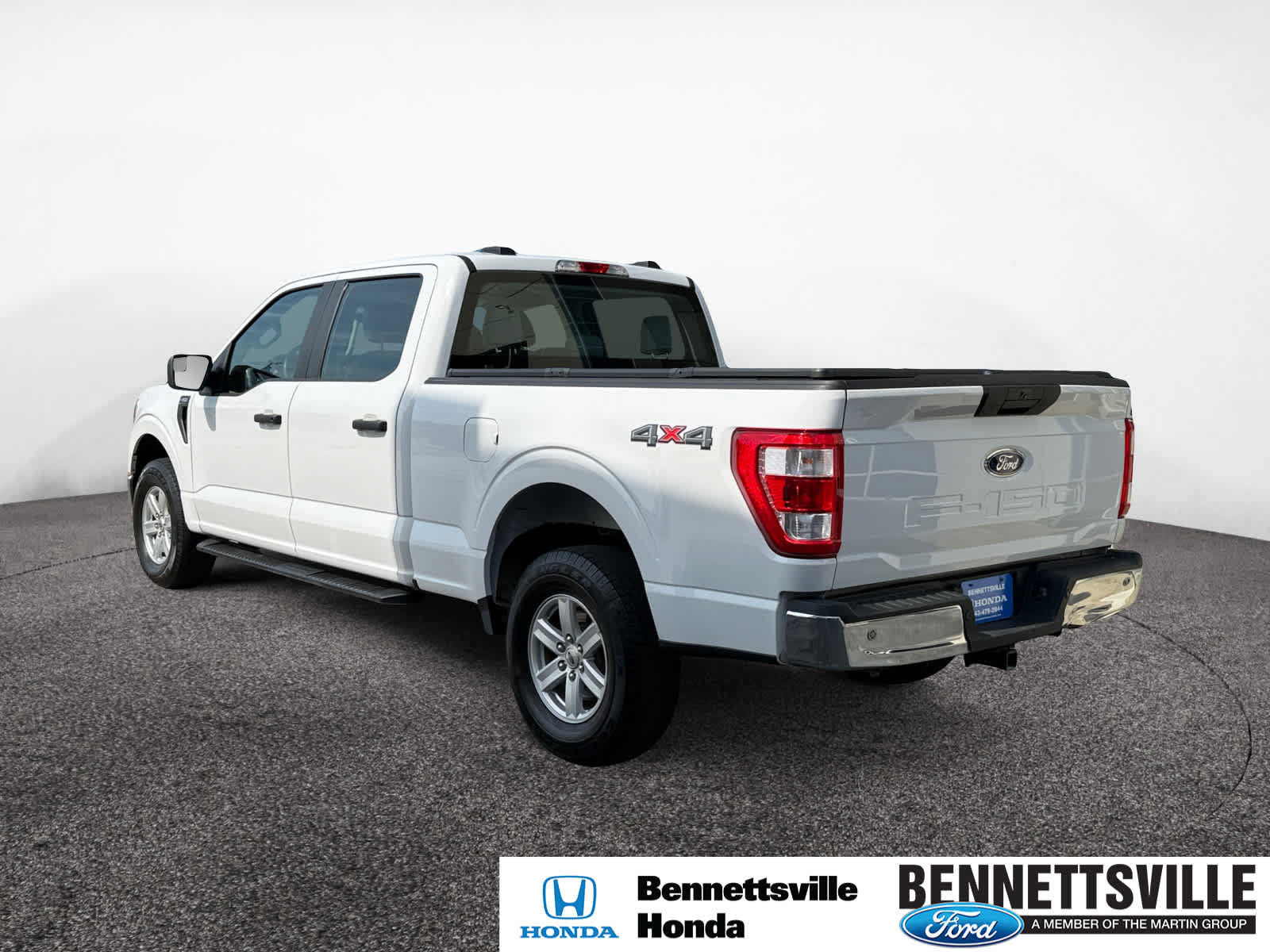 Used 2022 Ford F150 XL w/ Trailer Tow Package AWD/4WD image 3