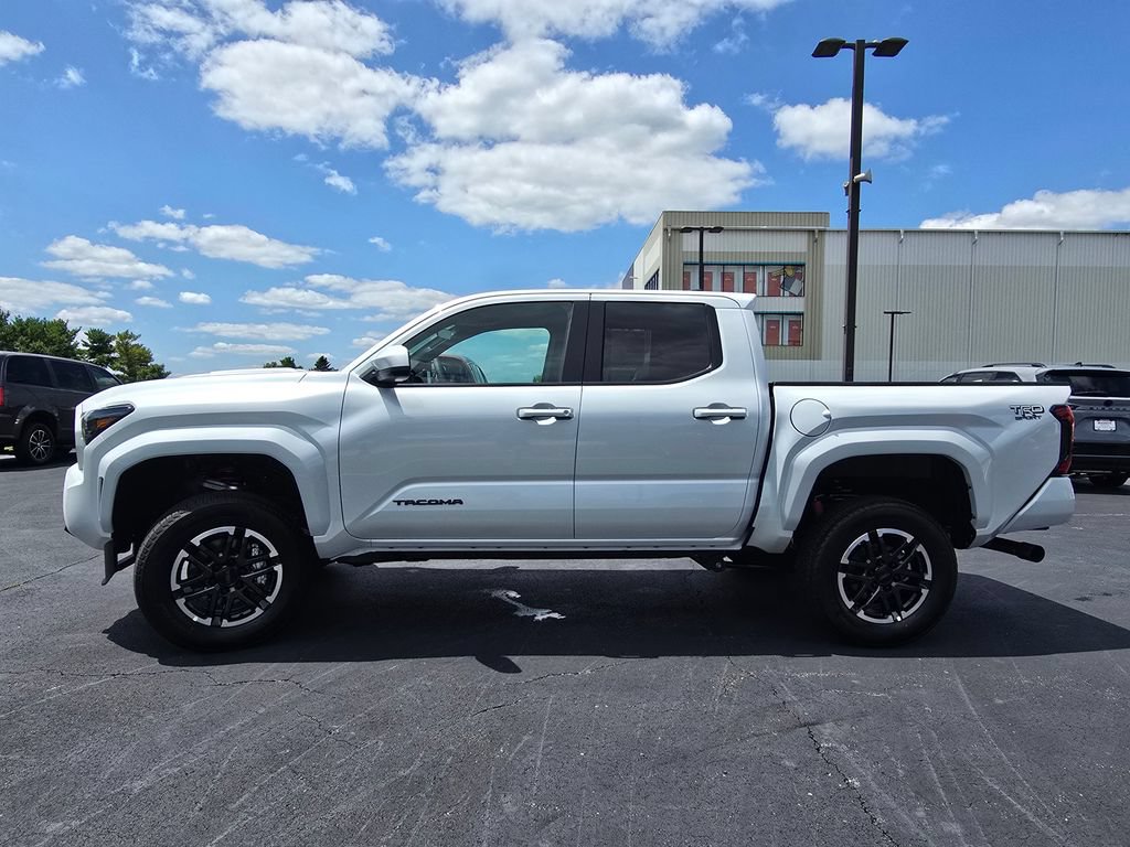 New 2026 Toyota Tacoma TRD Sport AWD/4WD image 5