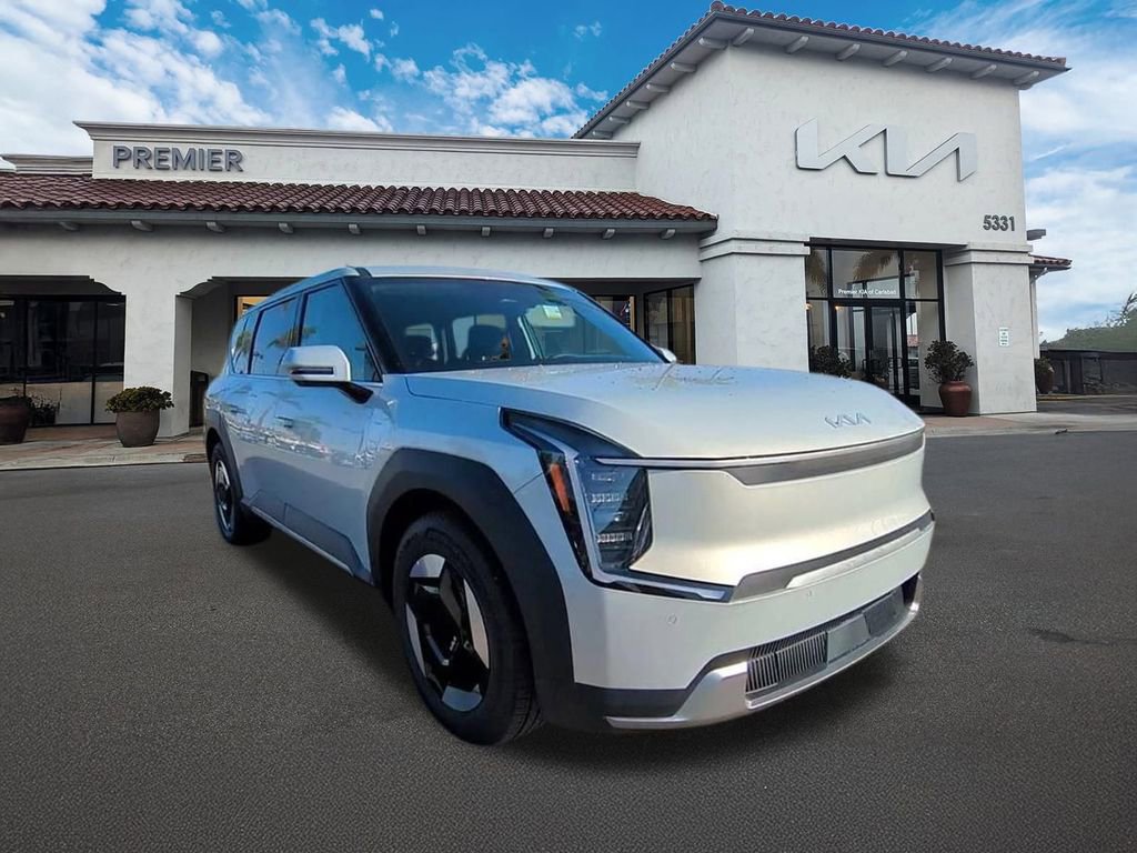 New 2026 Kia EV9 Light RWD image 2