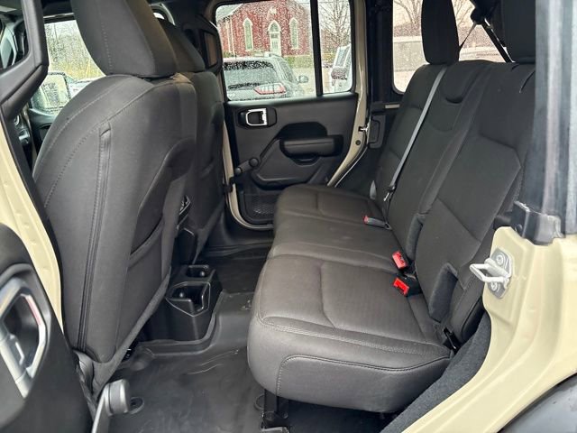 Used 2022 Jeep Wrangler Unlimited Willys image 22