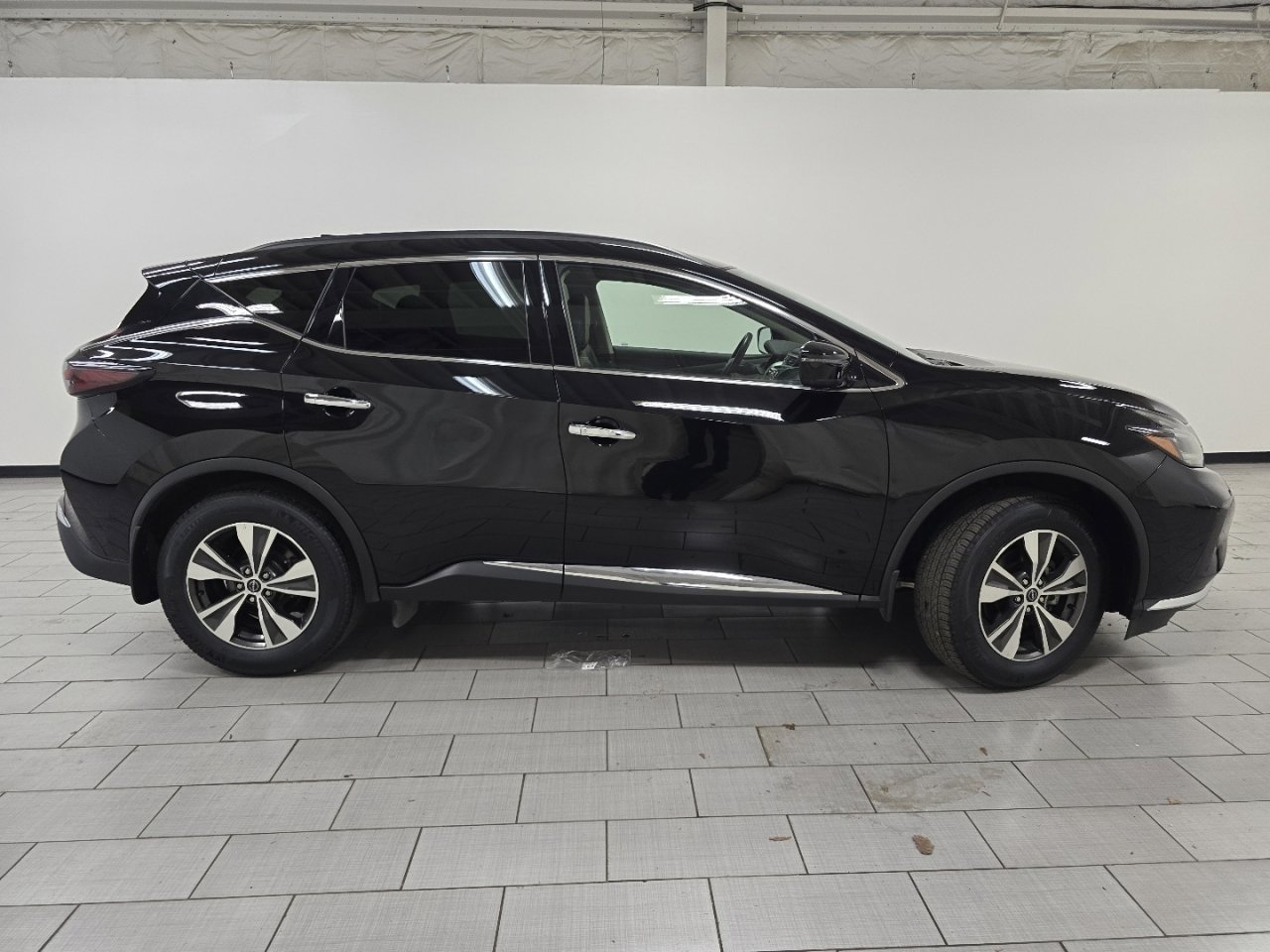 Used 2024 Nissan Murano SV image 16