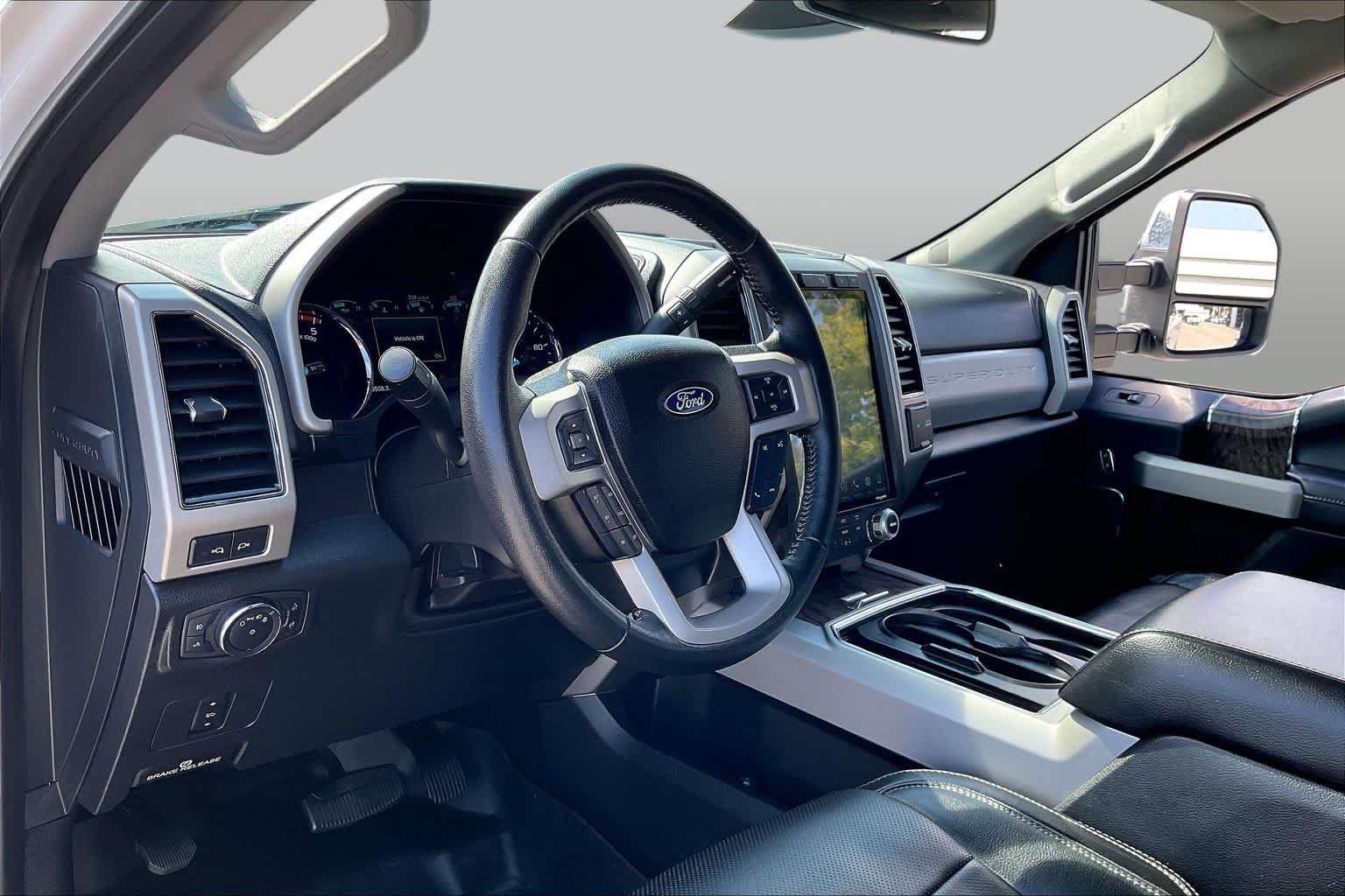 Used 2018 Ford F250 Lariat w/ Tow Technology Bundle AWD/4WD image 16