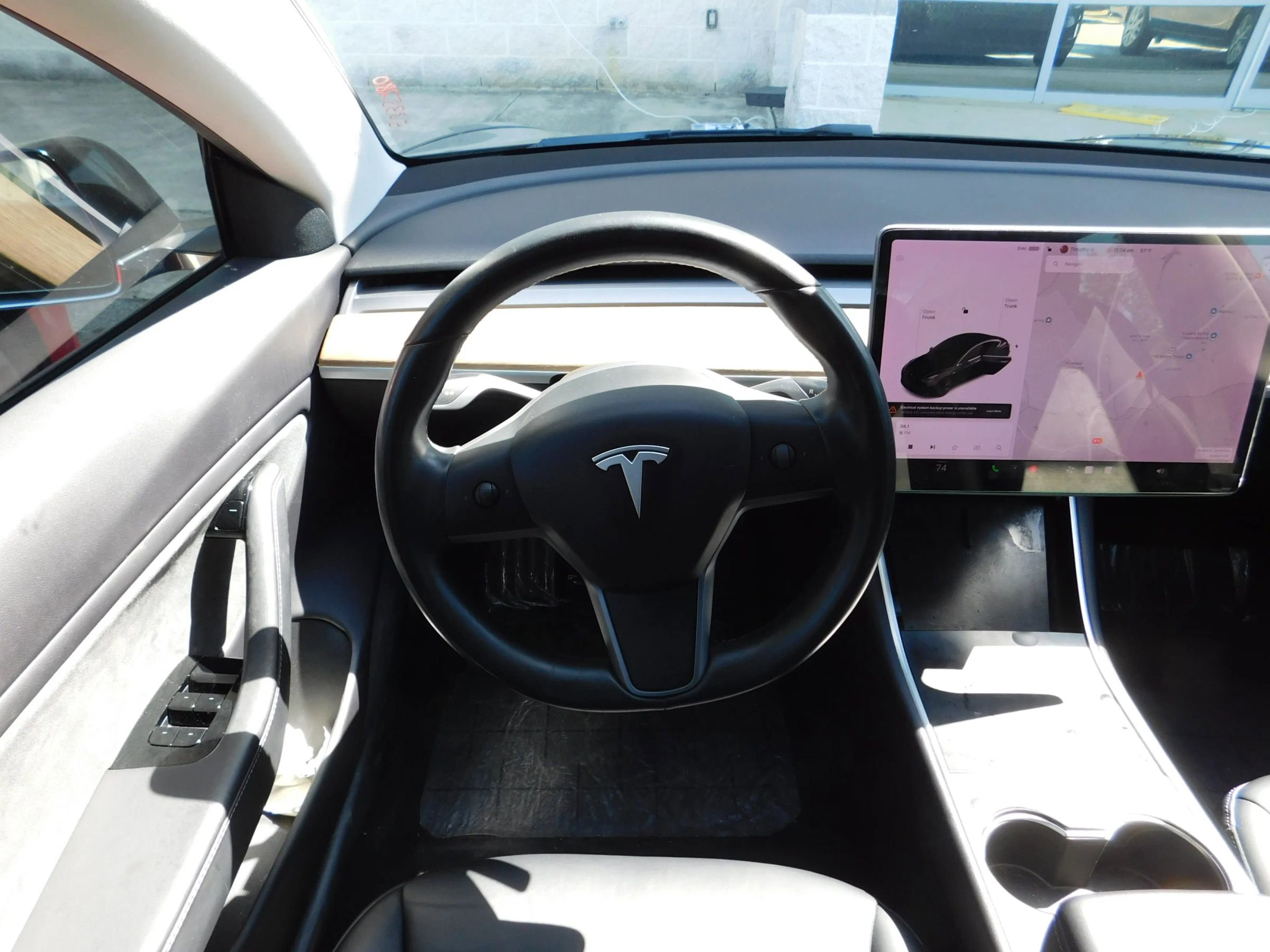 Used 2019 Tesla Model 3 Standard Range Plus RWD image 9