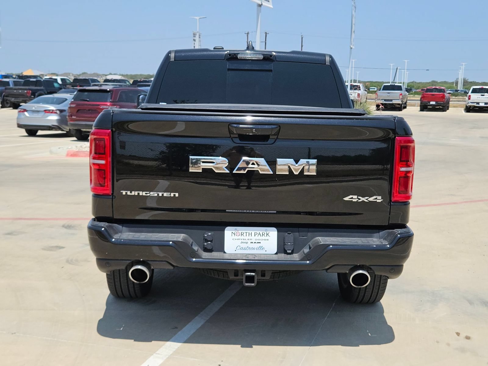 Used 2025 RAM 1500 Tungsten AWD/4WD image 4