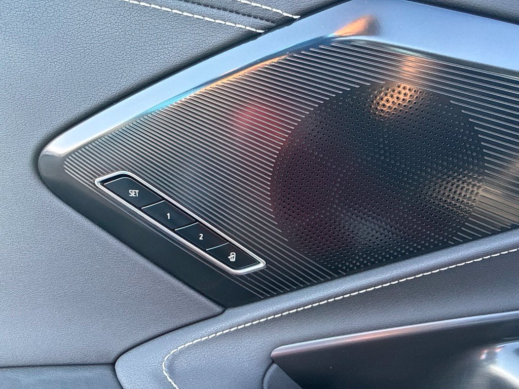 Used 2024 Chevrolet Corvette Stingray Preferred Conv w/ Stealth Interior Trim Package RWD image 11