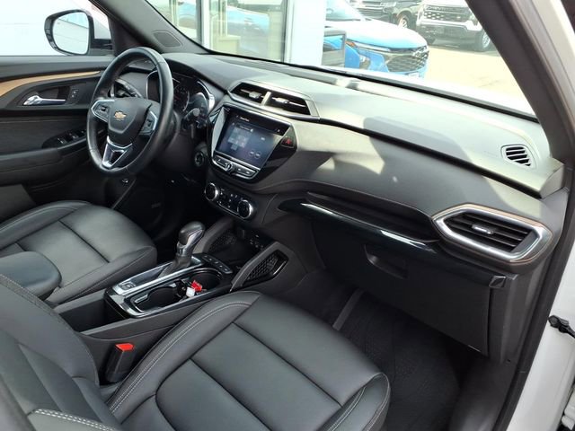 Used 2023 Chevrolet TrailBlazer ACTIV w/ Sun and Liftgate Package image 22