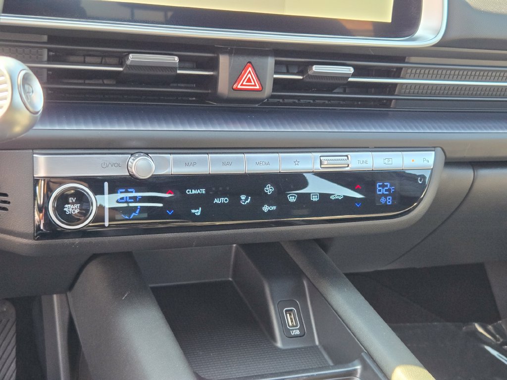 Certified 2023 Hyundai Ioniq 6 SE RWD image 34