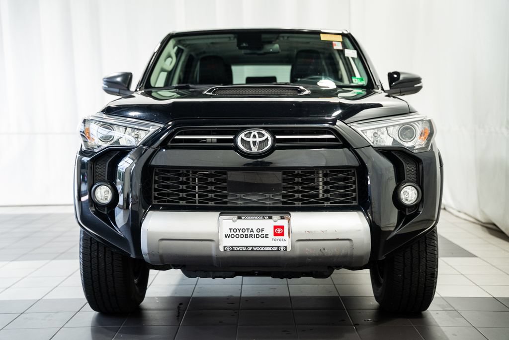 Used 2020 Toyota 4Runner TRD Off-Road Premium w/ Moonroof Package AWD/4WD image 2