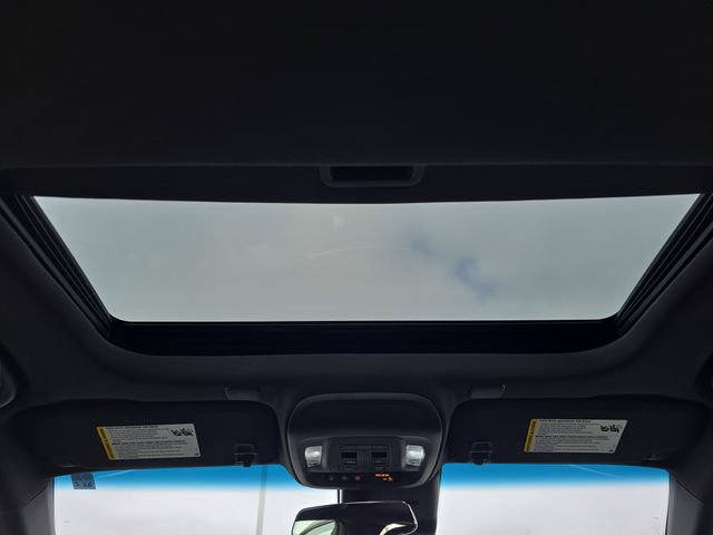 Certified 2025 Cadillac CT4 Sport w/ Climate Package image 26