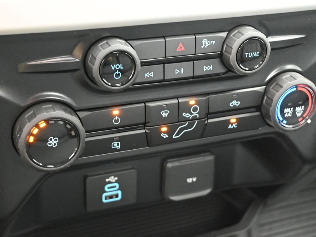 New 2026 Ford F350 XL w/ XL Chrome Package RWD image 15