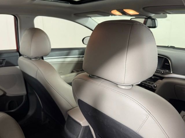Used 2017 Hyundai Elantra Limited w/ Limited Tech Package 08 FWD image 56