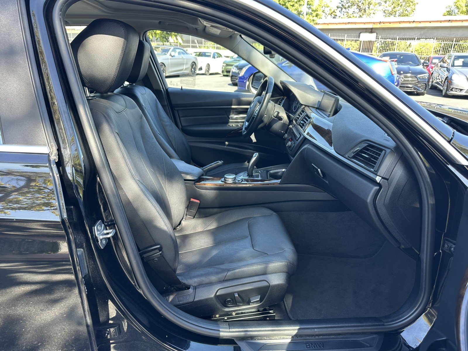 Used 2015 BMW 328i Sedan RWD image 22
