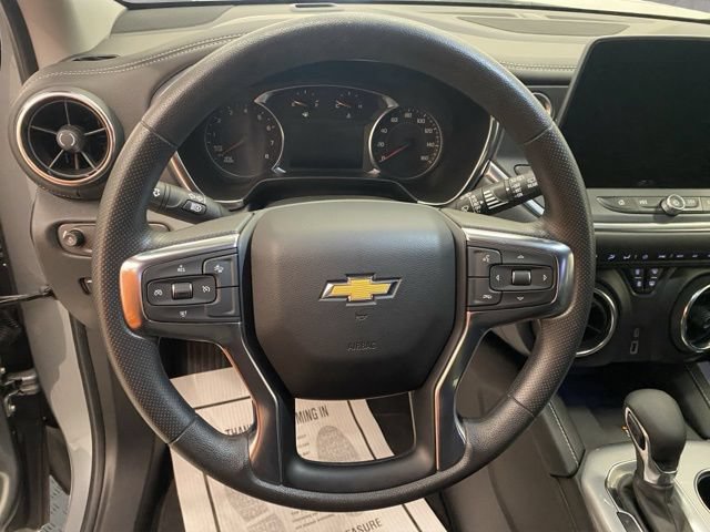 Used 2024 Chevrolet Blazer LT w/ Convenience Package FWD image 26