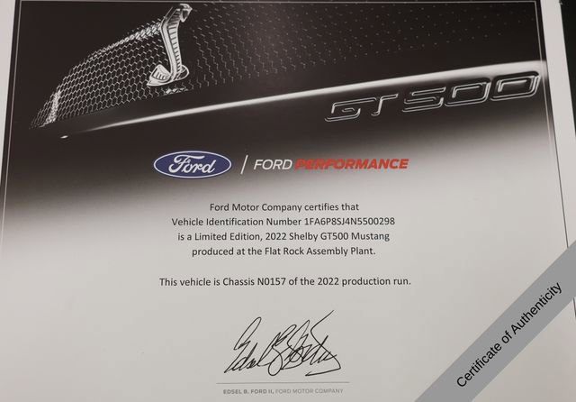 Used 2022 Ford Mustang Shelby GT500 w/ Carbon Fiber Track Pack RWD image 54