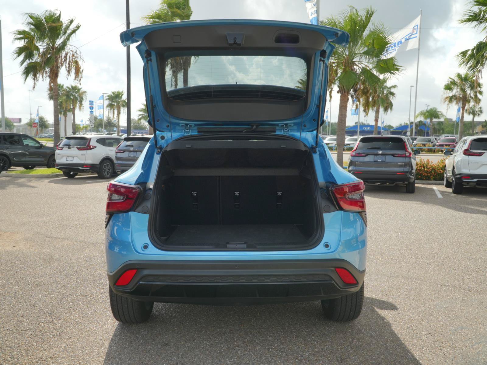 Used 2026 Chevrolet Trax RS w/ Driver Confidence Package FWD image 7
